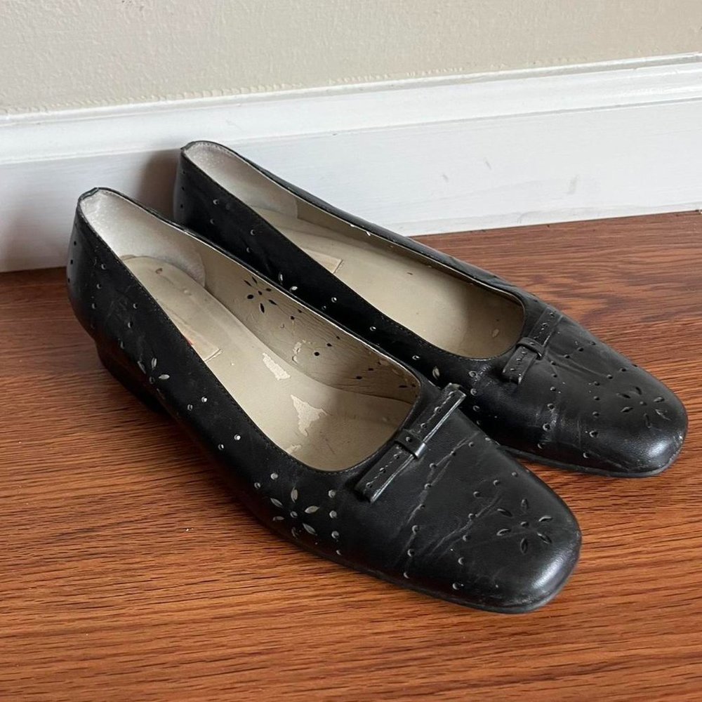 Talbots Black Genuine Leather Kitten Block Heel Flats‎ with Bow Size 6.5